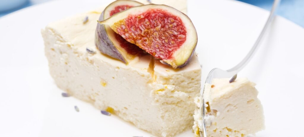 honey lavender cheesecake featured image