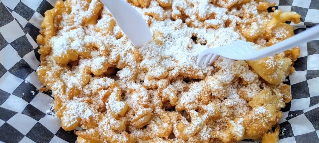 Classic Funnel Cake Recipe featured image