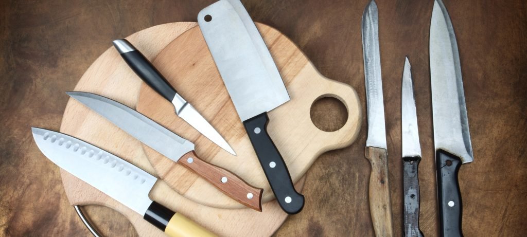 Remove Rust from Kitchen Knives featured image