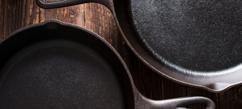 how to clean a cast iron skillet